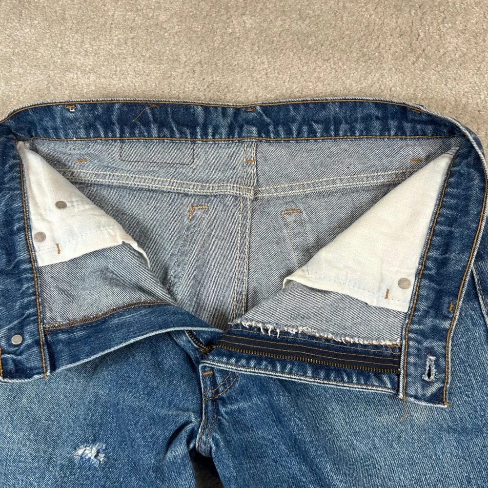Vintage Levis 505 Jeans Mens 32x31 Blue Medium Wash Regular Fit Straight Leg USA
